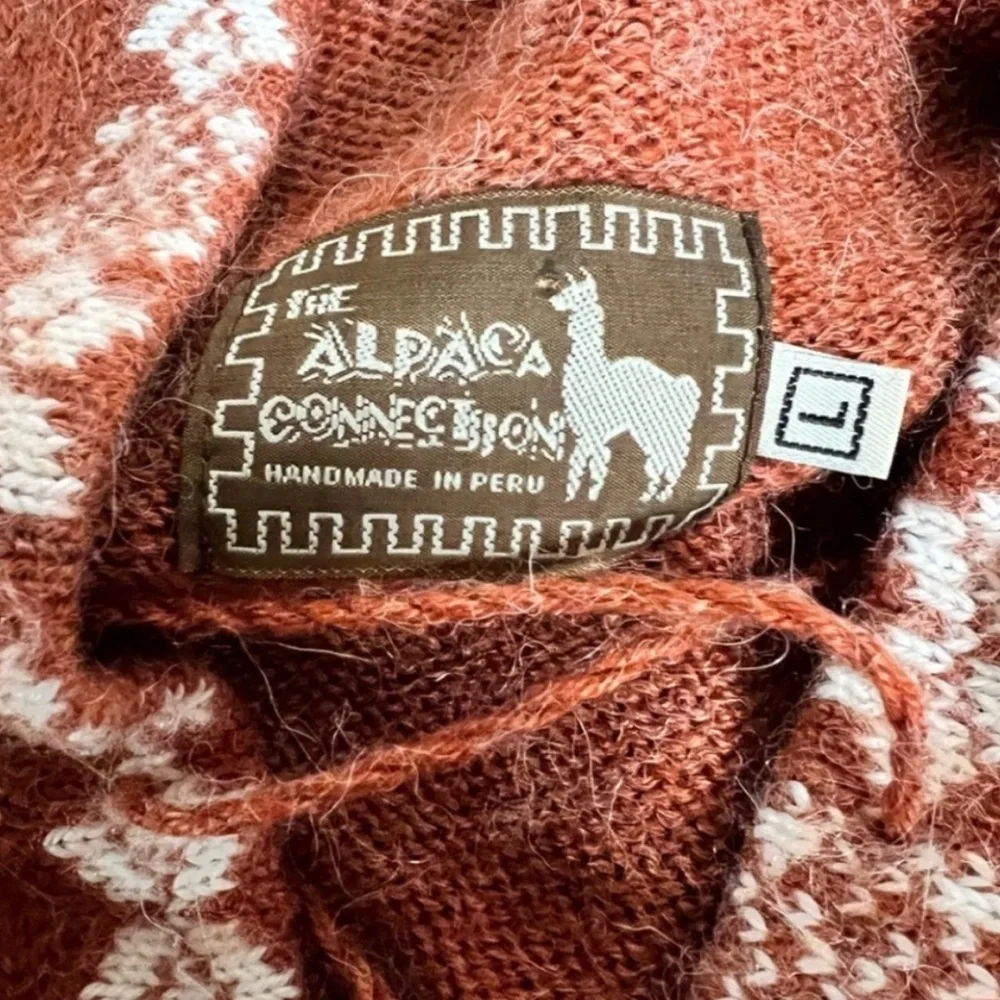 Alpaca‎ sweater. Hand made in Peru.